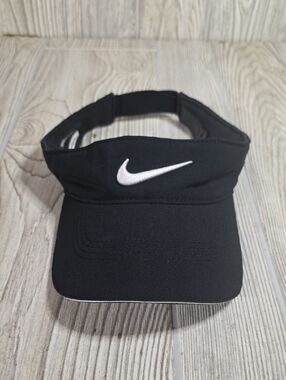 Nike Dri-Fit Ace Black and White Golf Visor Adult Unisex OSFM